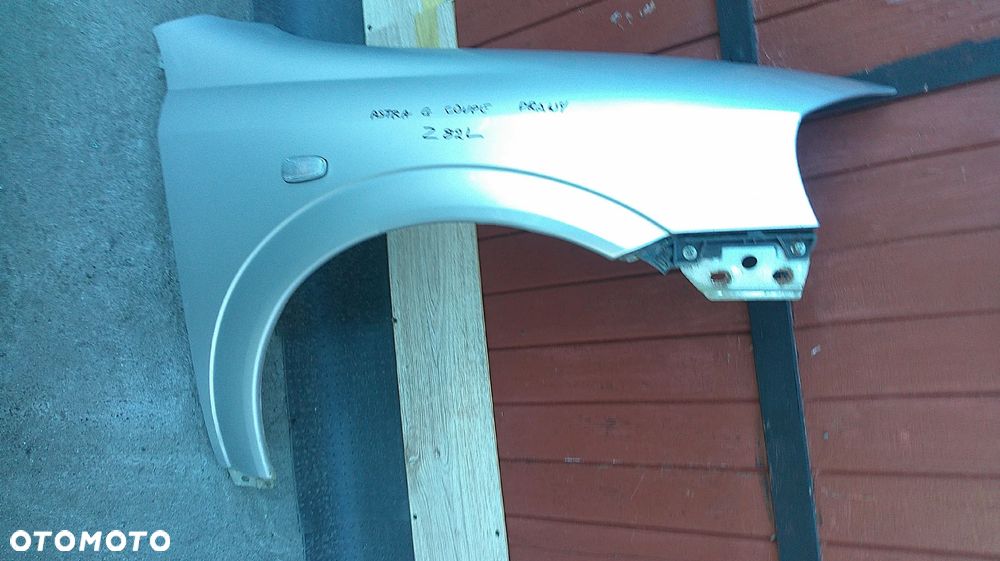 OPEL ASTRA II G BERTONE BŁOTNIK PRAWY Z82L - 4