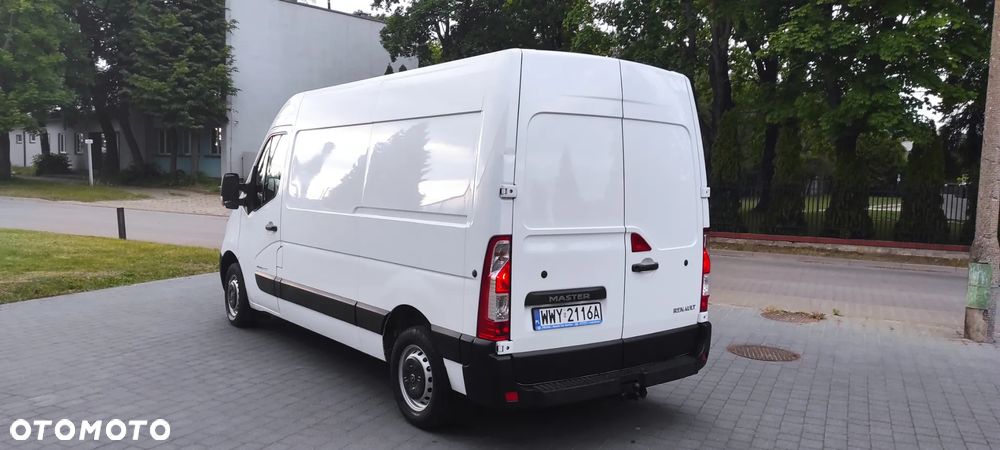 Renault MASRER - 2
