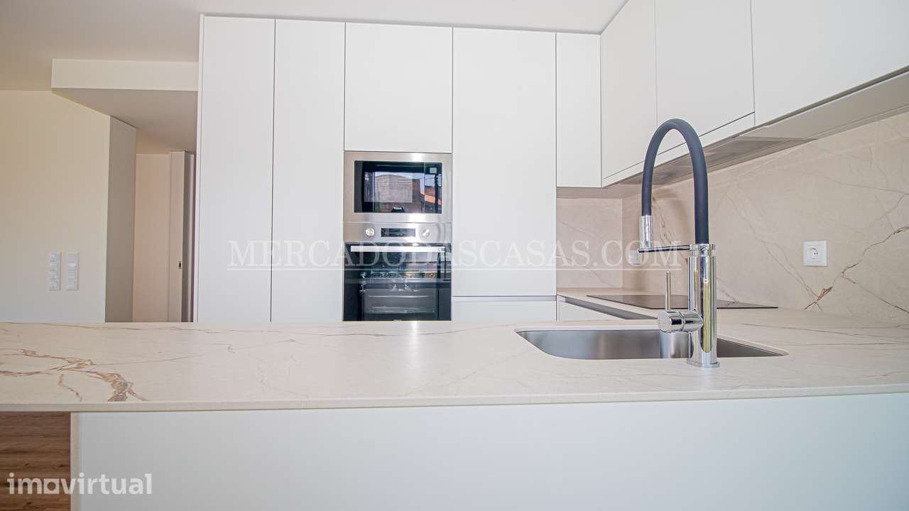 Apartamento T1 amplo e luminoso, próximo à praia, Granja - Grande imagem: 4/12