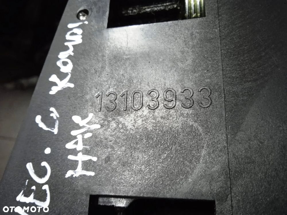 Hak Opel Vectra C kombi Uchwyt opuszczania haka Moduł sterownik - 7