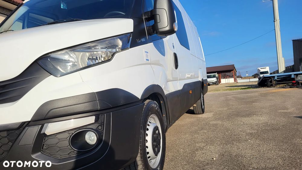 Iveco Daily 35S180 / doka / auto brygadowe / 6 osobowe / - 20