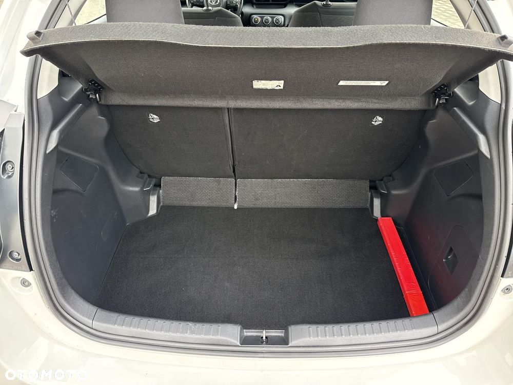 Toyota Yaris 1.0 Comfort - 11