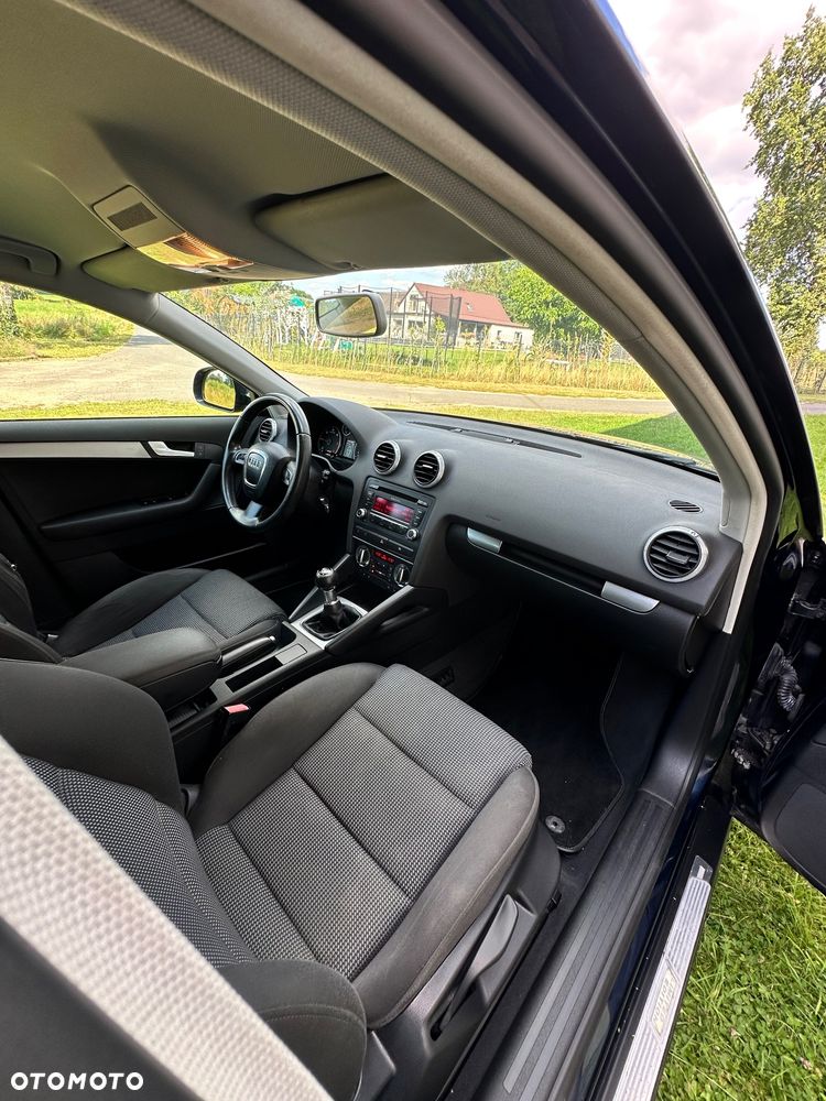 Audi A3 Sportback 2.0 TDI DPF Ambition - 30