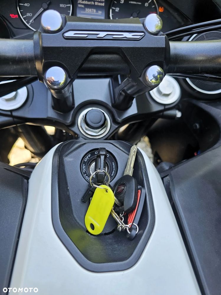 Honda CTX - 23