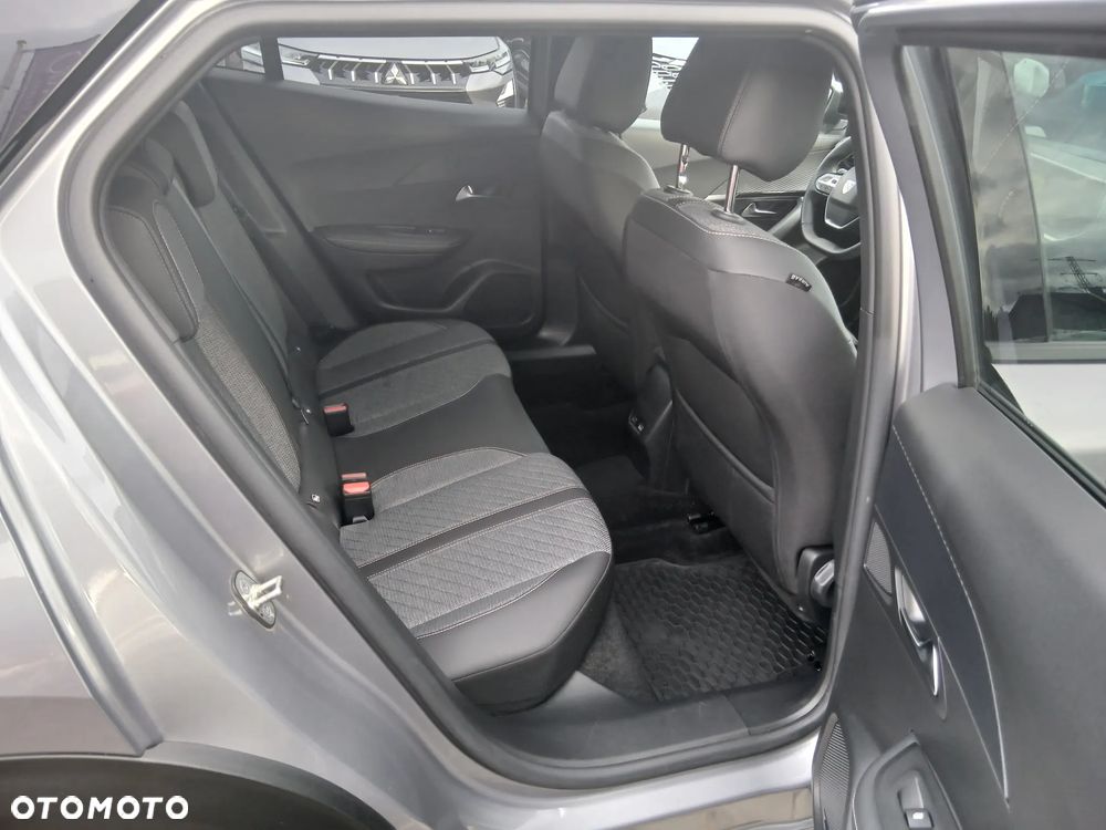Peugeot 2008 1.2 PureTech Allure Pack S&S EAT8 - 13