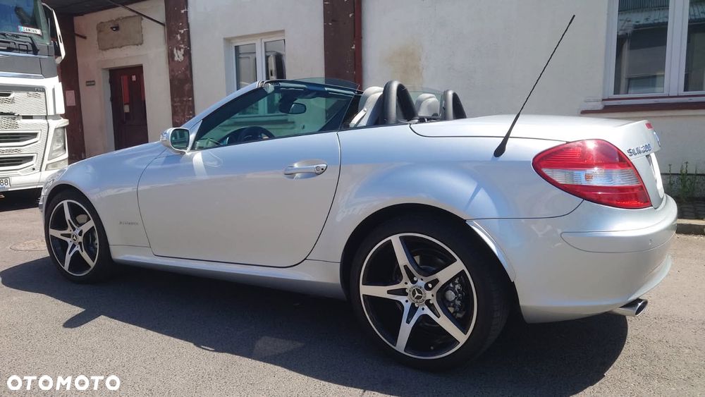Mercedes-Benz SLK - 10