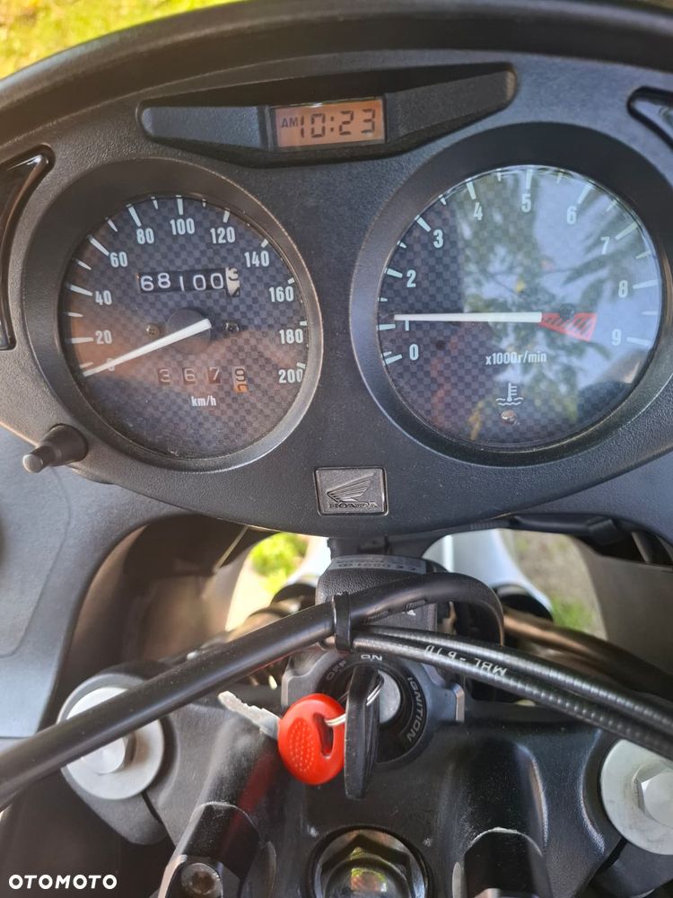 Honda NT - 9