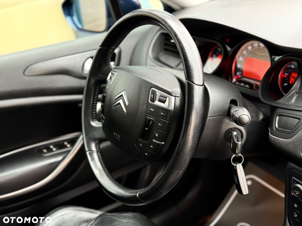 Citroën C5 HDi 135 FAP Exclusive - 36