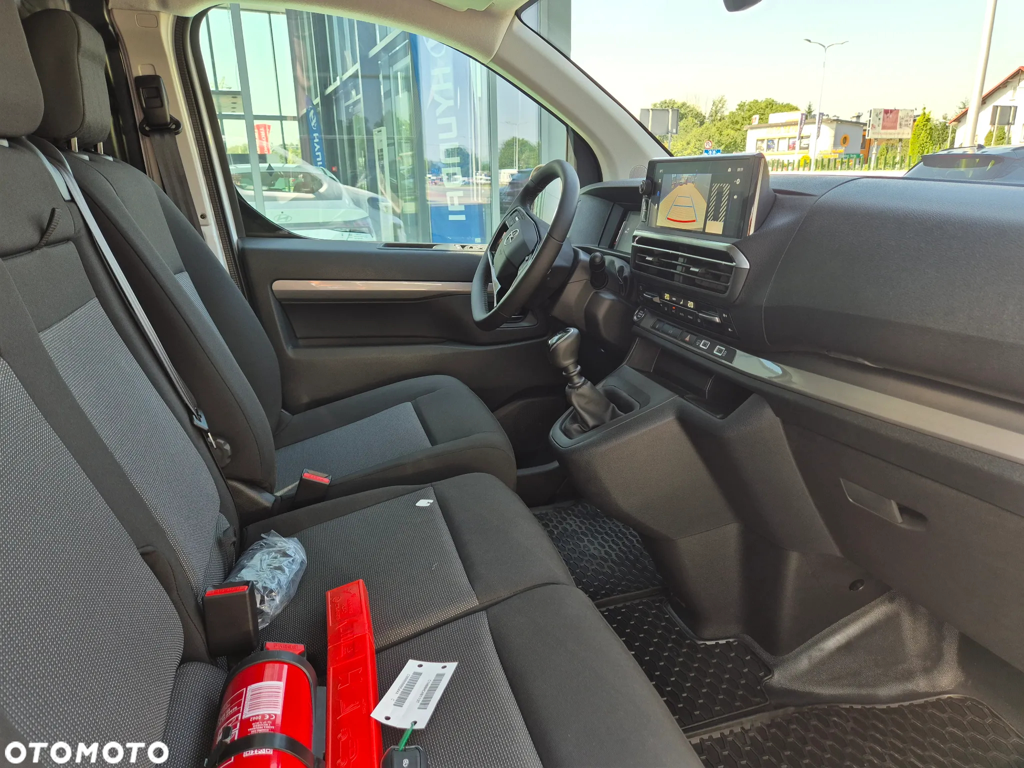 Opel Vivaro - 12