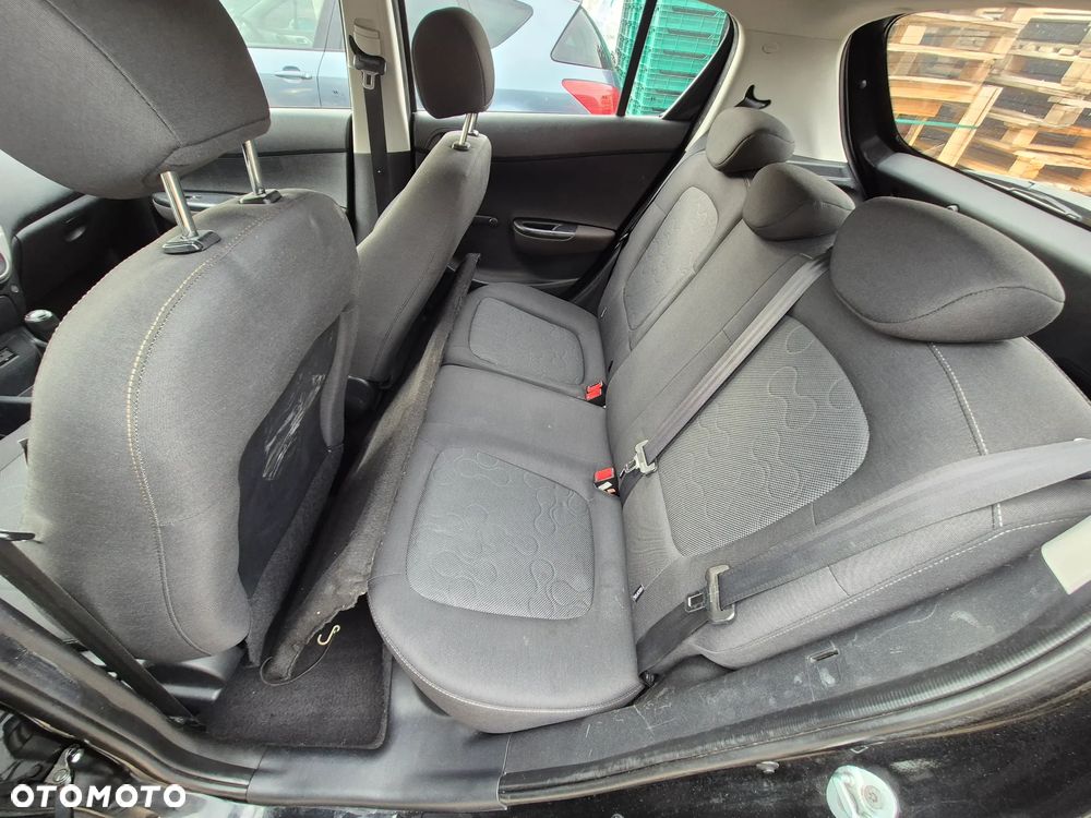 Hyundai i20 - 7