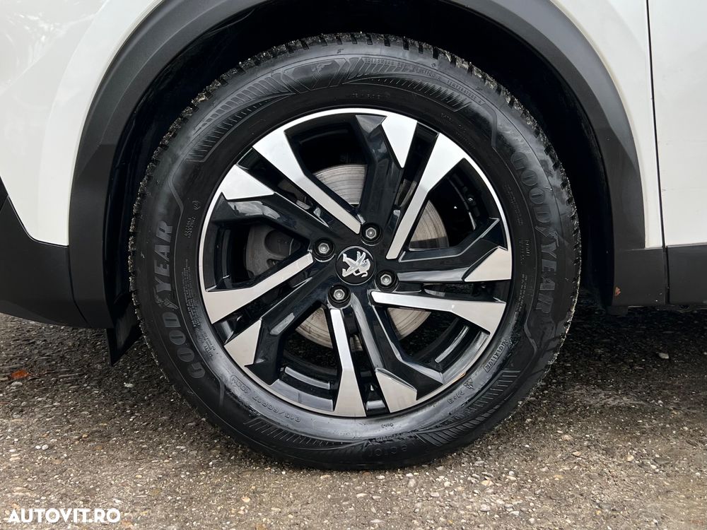 Peugeot 2008 1.5 BlueHDI 130 S&S EAT8 GT - 31