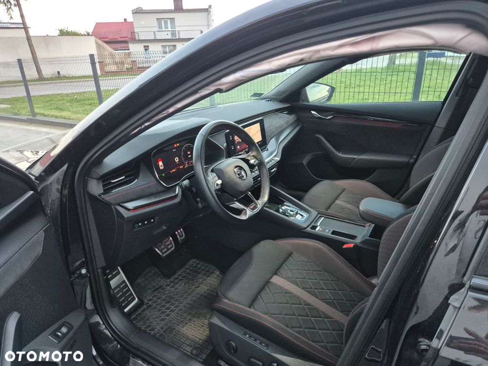 Skoda Octavia 2.0 TDI 4x4 RS DSG - 7