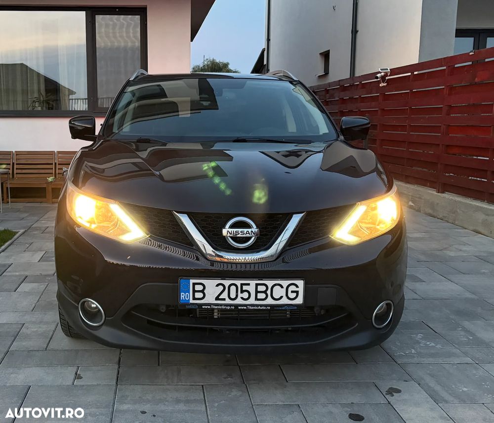 Nissan Qashqai 1.6 DCI Start/Stop X-TRONIC N-Connecta - 1
