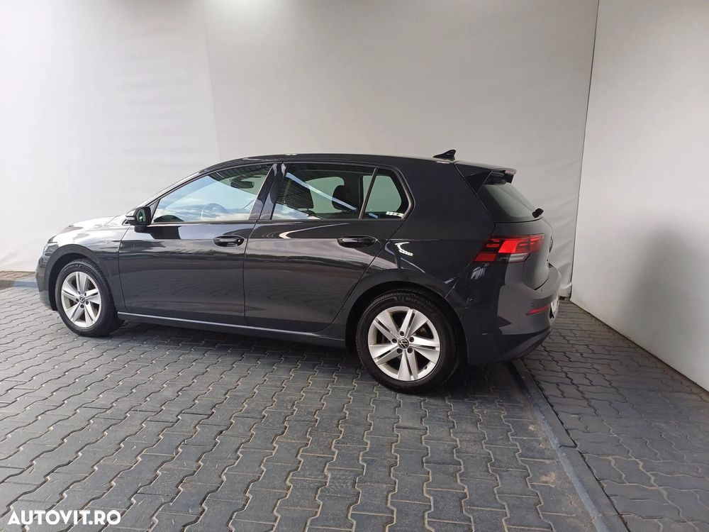 Volkswagen Golf 1.5 eTSI ACT DSG MHEV Life - 3