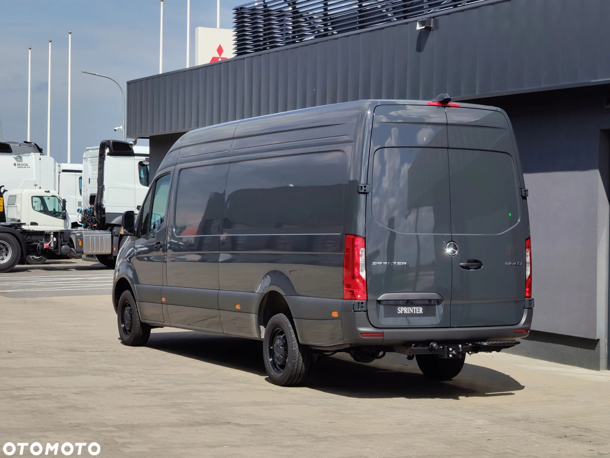 Mercedes-Benz Sprinter - 3