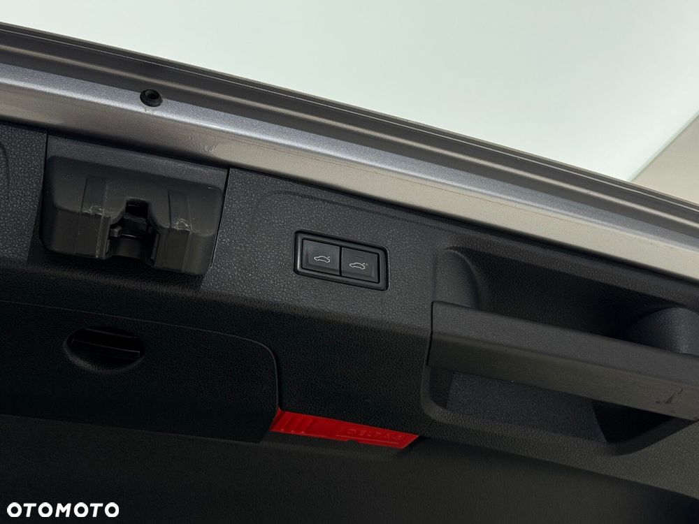 Volkswagen Passat - 18