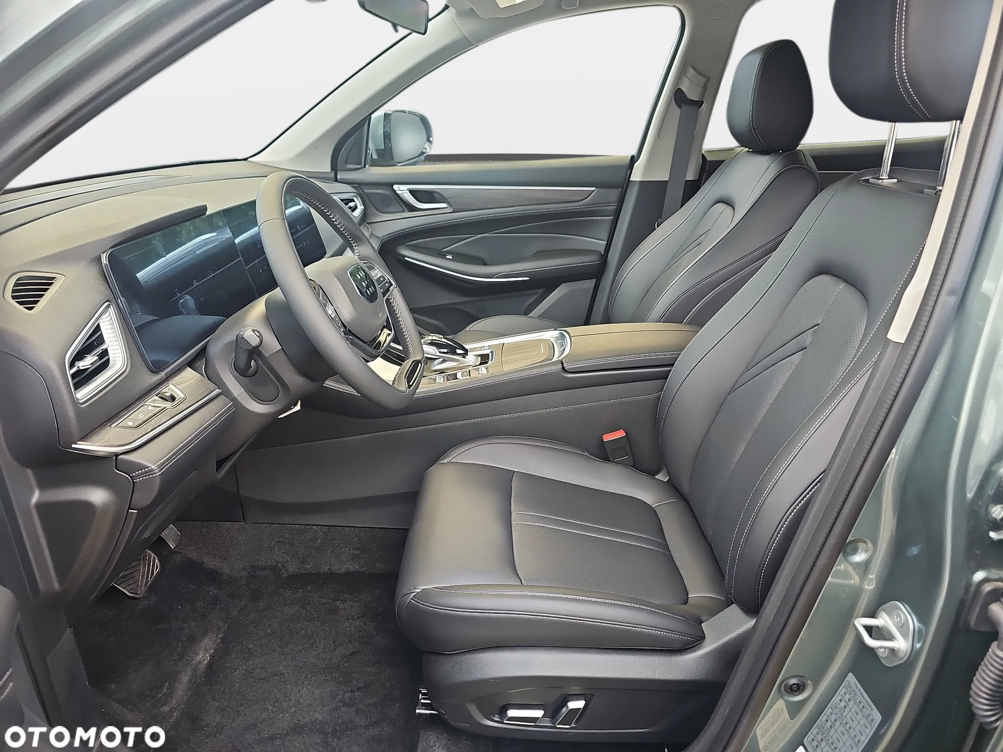 DFSK e5 1.5 PHEV Prestige E-CVT - 12