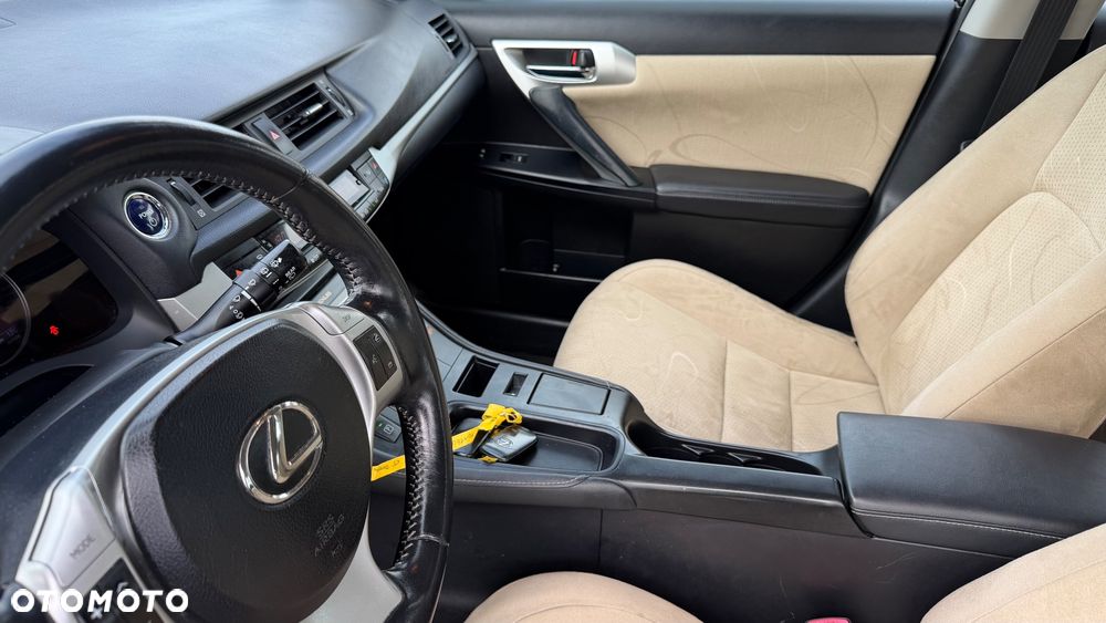 Lexus CT Impression Line - 18