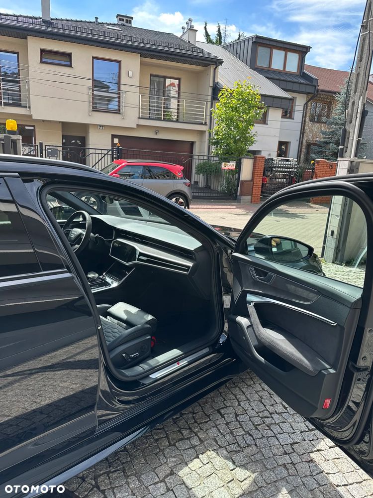 Audi RS6 Avant - 7
