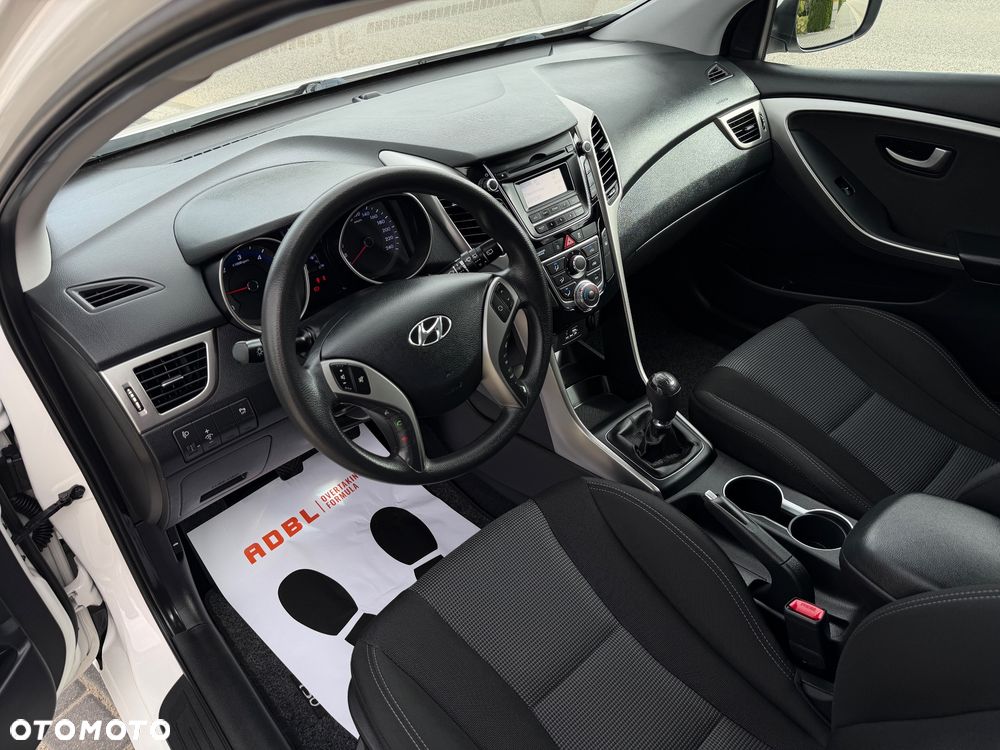 Hyundai i30 1.4 CRDi Trend - 9