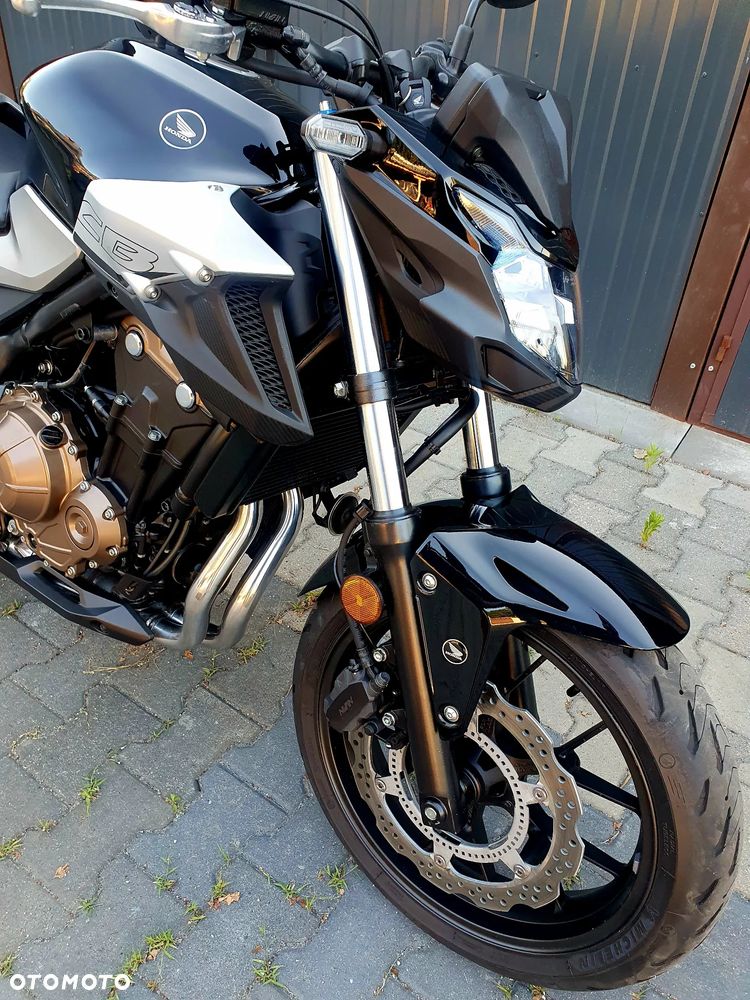 Honda CB - 19