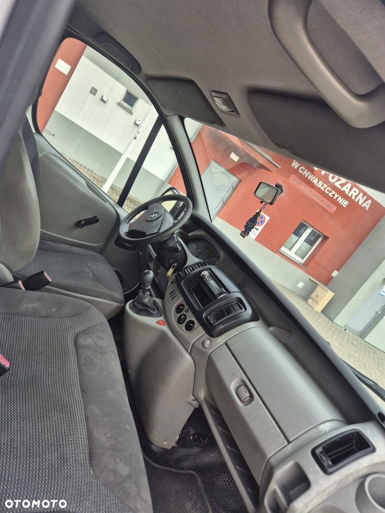 Opel vivaro - 14