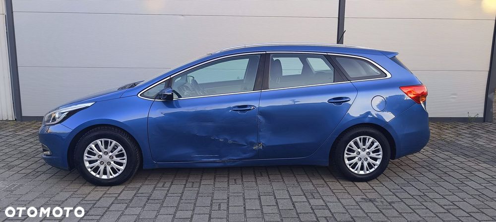 Kia Ceed - 29