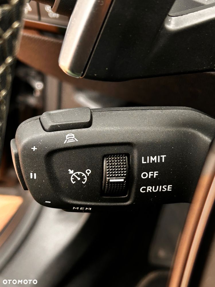 Peugeot 508 PureTech 180 EAT8 Allure - 31