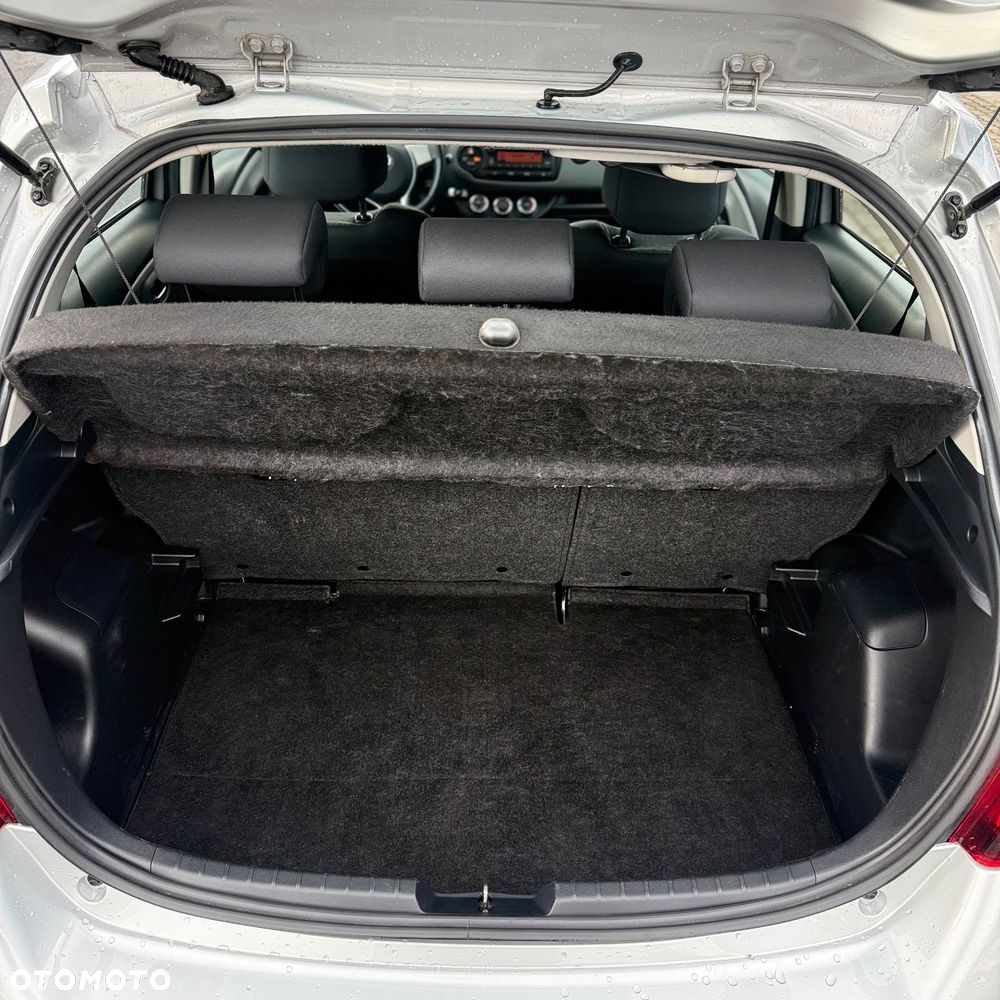 Toyota Yaris 1.4 D-4D Active - 11