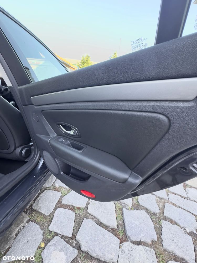 Renault Laguna 2.0 dCi Expression ESM - 17