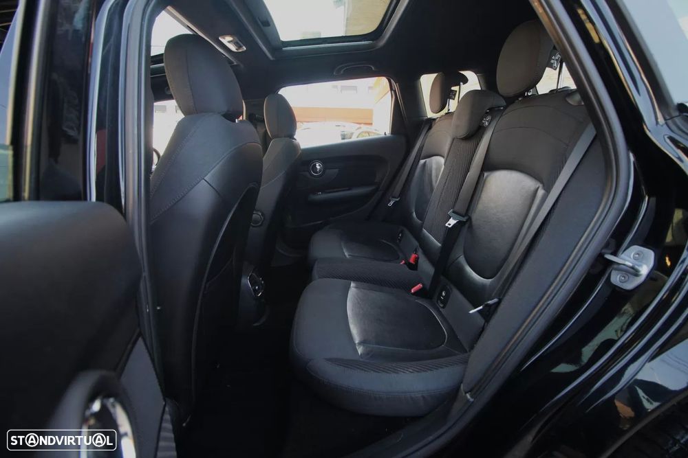 MINI Clubman Cooper Aut. Essential - 19