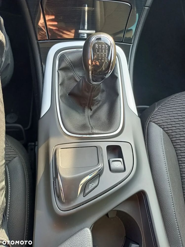 Opel Insignia 2.0 CDTI Cosmo S&S - 14