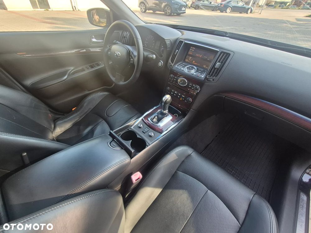 Nissan X-Trail - 25