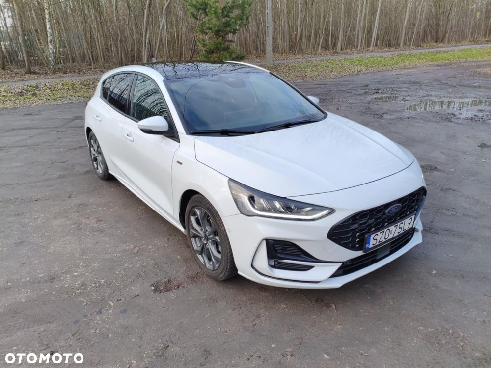 Ford Focus 1.5 EcoBlue STart-Stopp-System ST-LINE X - 2