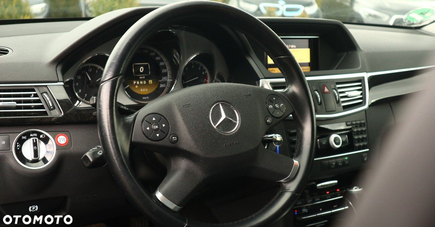 Mercedes-Benz Klasa E - 11