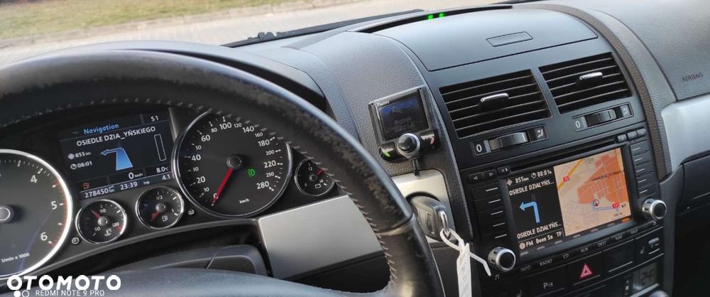 Volkswagen Touareg - 27