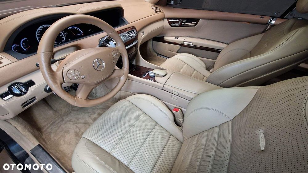 Mercedes-Benz CL 63 AMG - 30