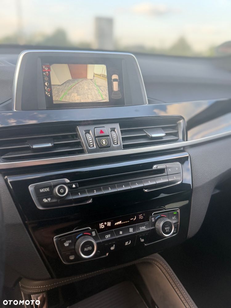 BMW X1 sDrive20i xLine - 26