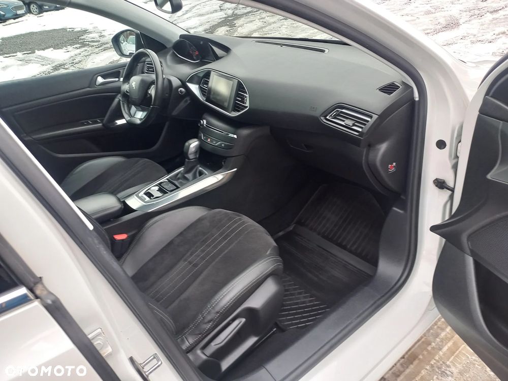 Peugeot 308 BlueHDi 150 EAT6 Stop & Start Allure - 20