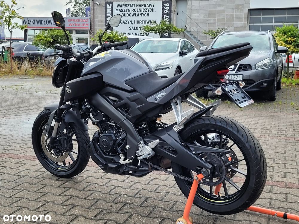 Yamaha MT - 9