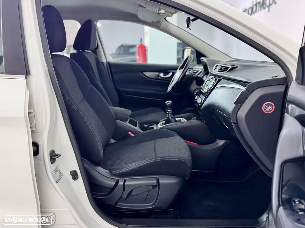 Nissan Qashqai 1.5 dCi Acenta Connect - 39