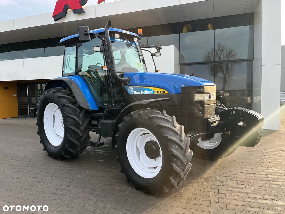New Holland TM 120 - 2