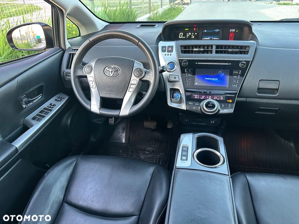 Toyota Prius+ (Hybrid) Executive - 21