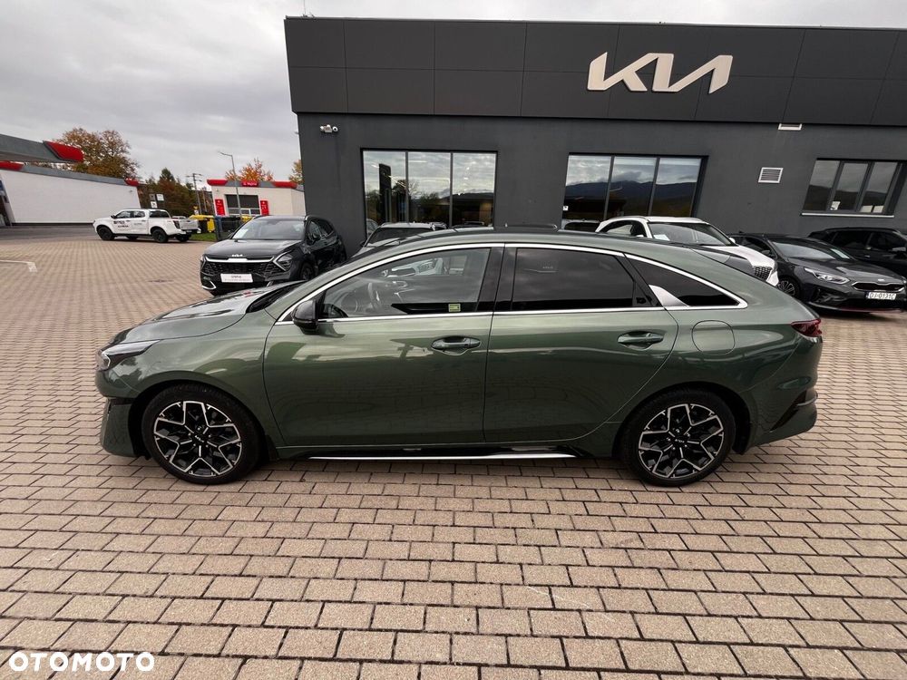 Kia ProCeed - 4
