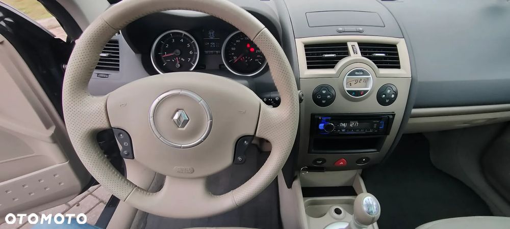 Renault Megane 2.0 Dynamique - 24