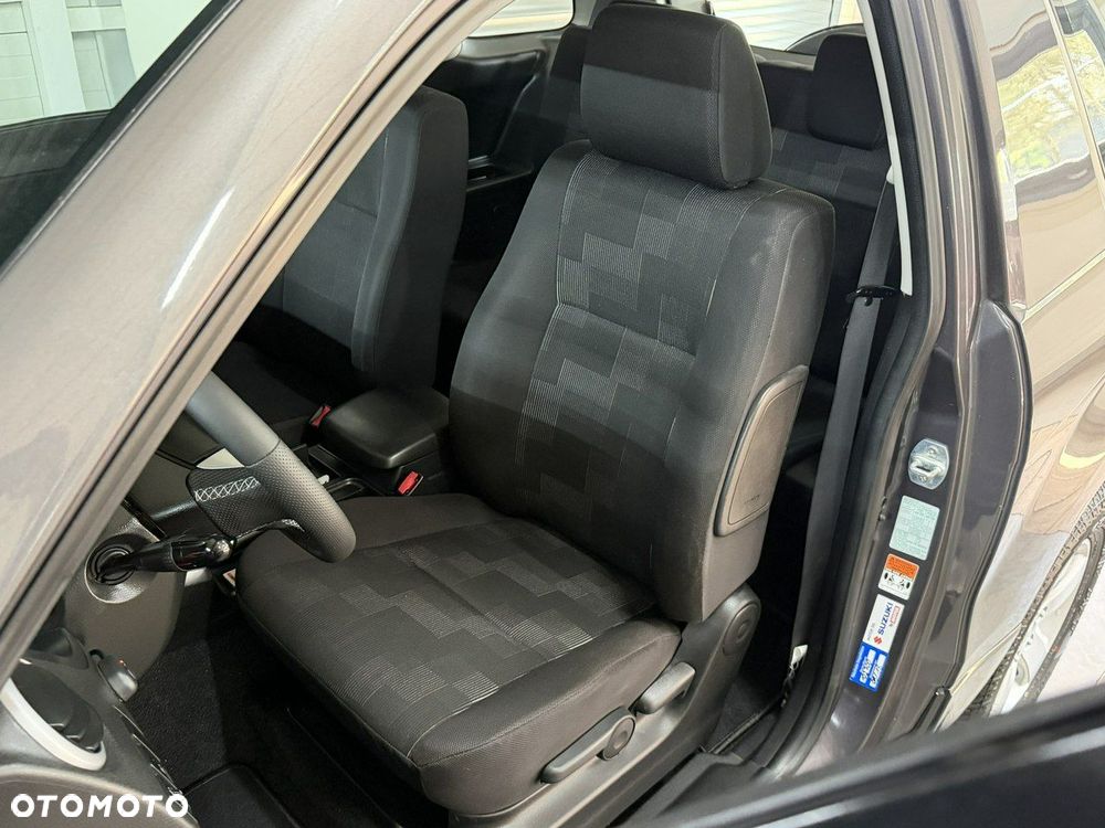 Suzuki Grand Vitara - 12