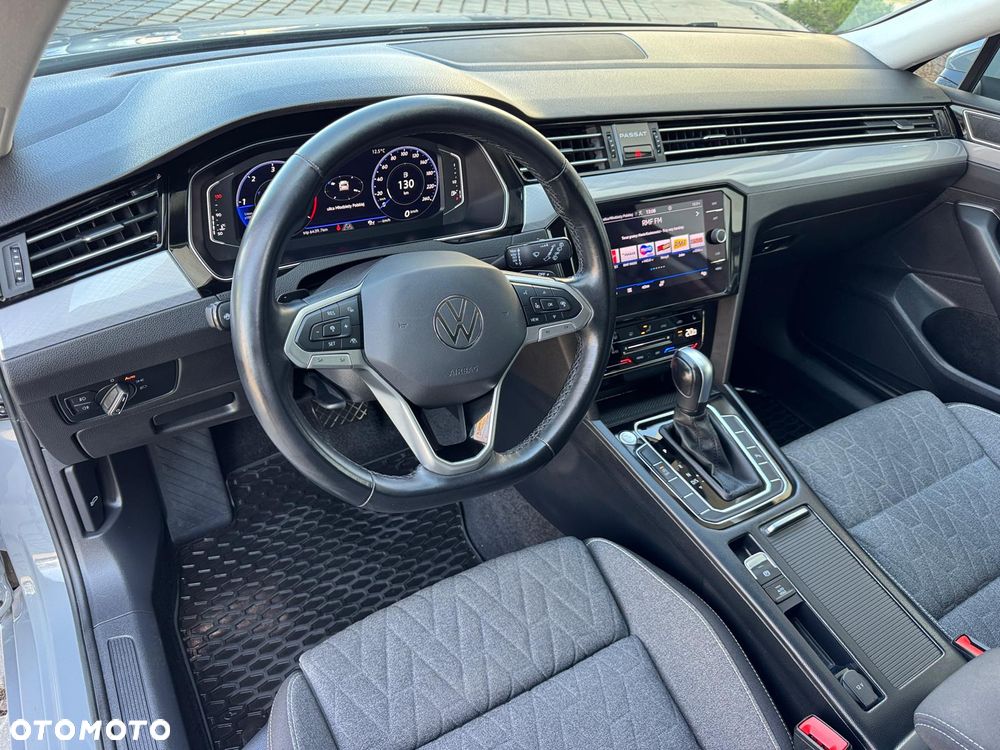 Volkswagen Passat Variant 2.0 TDI Business DSG - 13