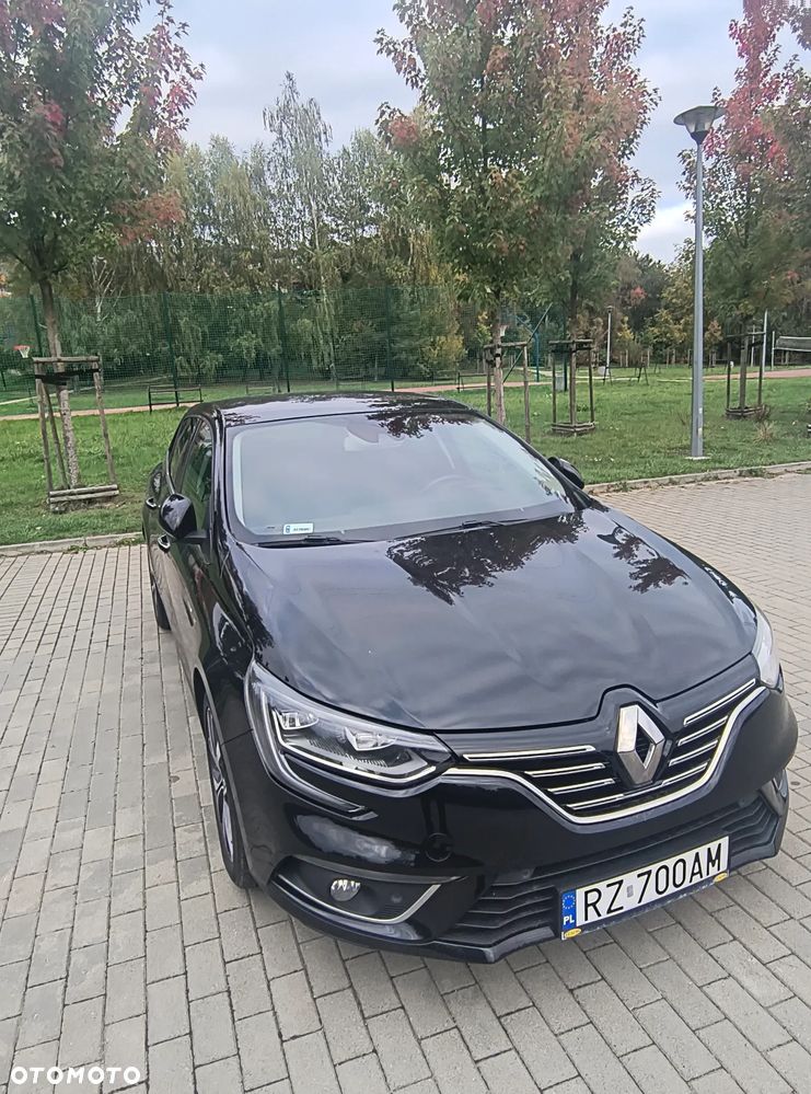 Renault Megane 2015 photo 2