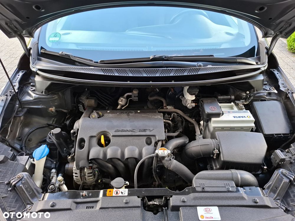 Kia Ceed 1.4 CVVT Spirit - 33