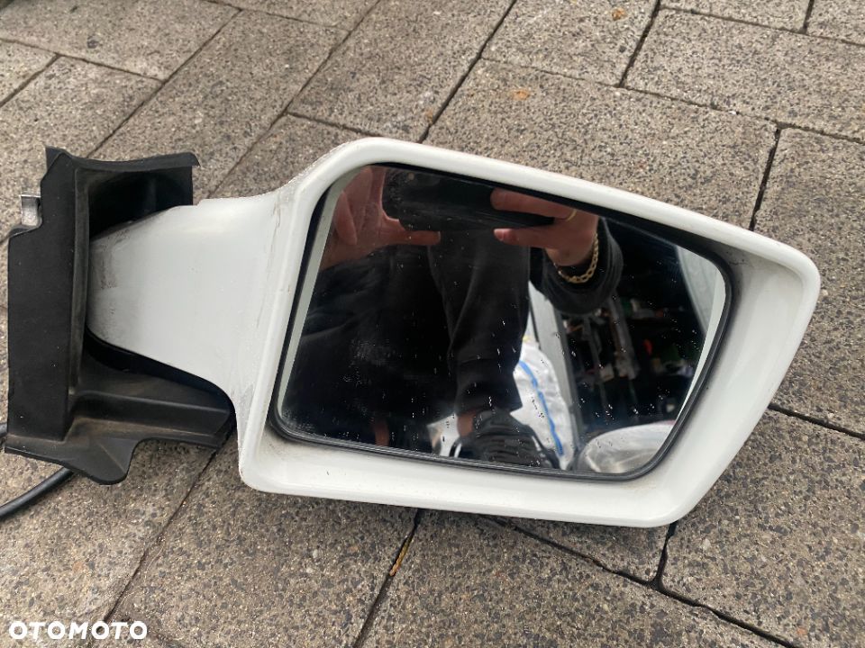 Lusterko prawe  Suzuki Burgman 650 EXE - 2